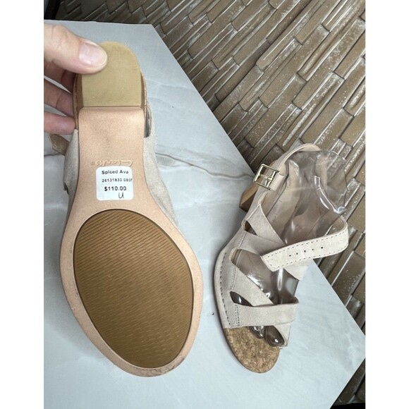 Clarks Spiced Ava Block Mid Heels Tan Suede Leather Sandal Sz 8 - Picture 9 of 11